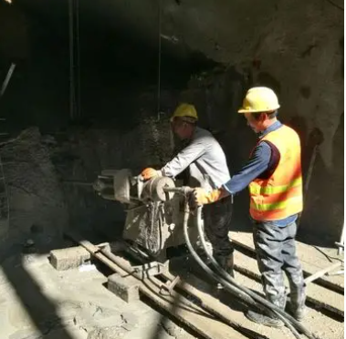 获嘉水下抗分散灌浆料特点 水下不分散注浆料介绍